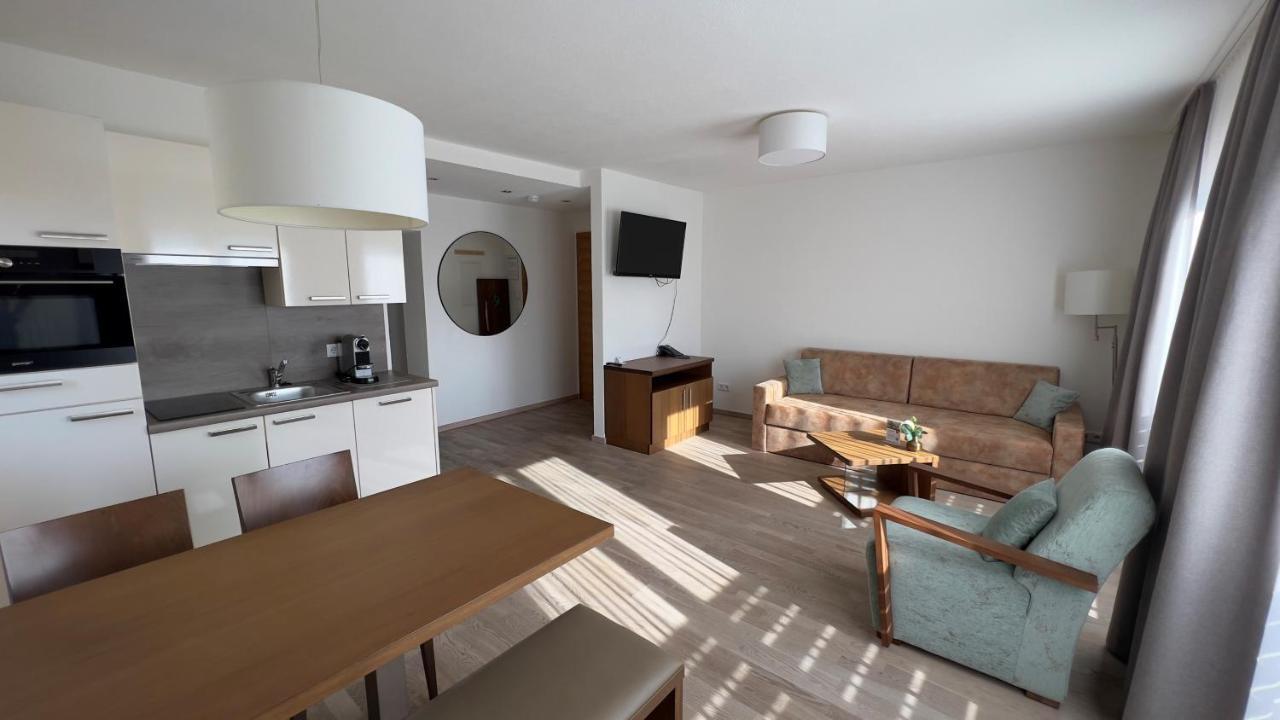 Apartmenthotel 'S Mitterndorf Traunkirchen Eksteriør billede